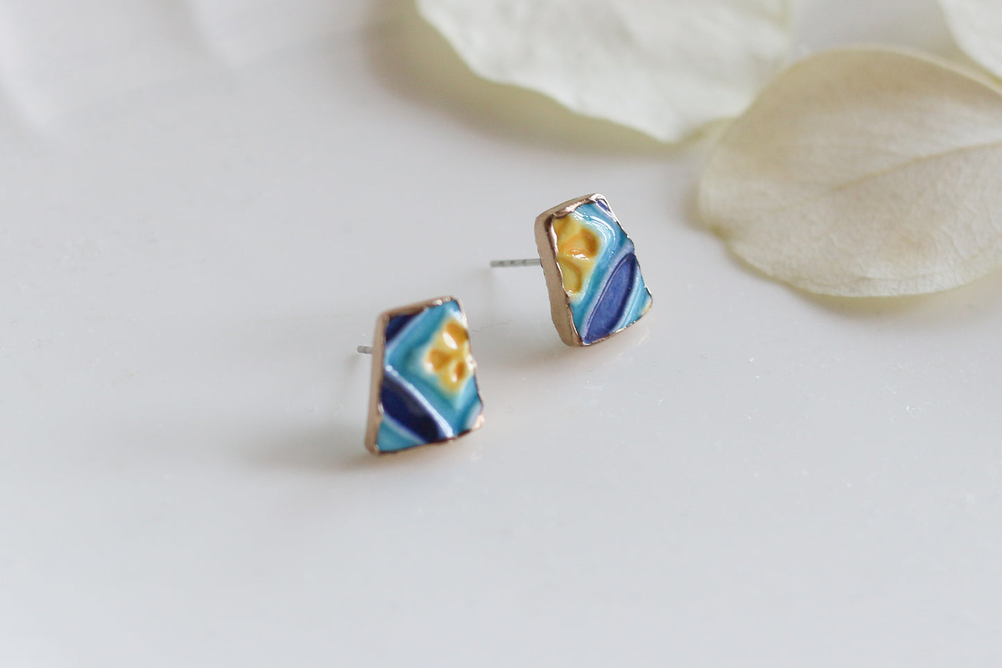 Arita Ware Kintsugi Earrings, Floral & Leaf Pattern, Surgical Stainless Steel, Traditional Craft, #433