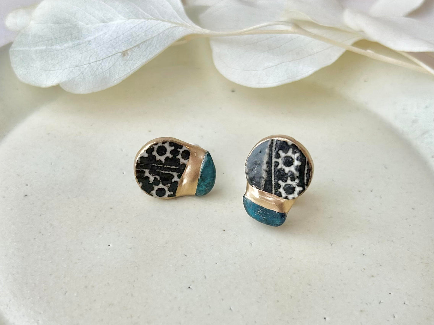 Sea Drifted Porcelain Kintsugi Ring one-size-fits-all 
