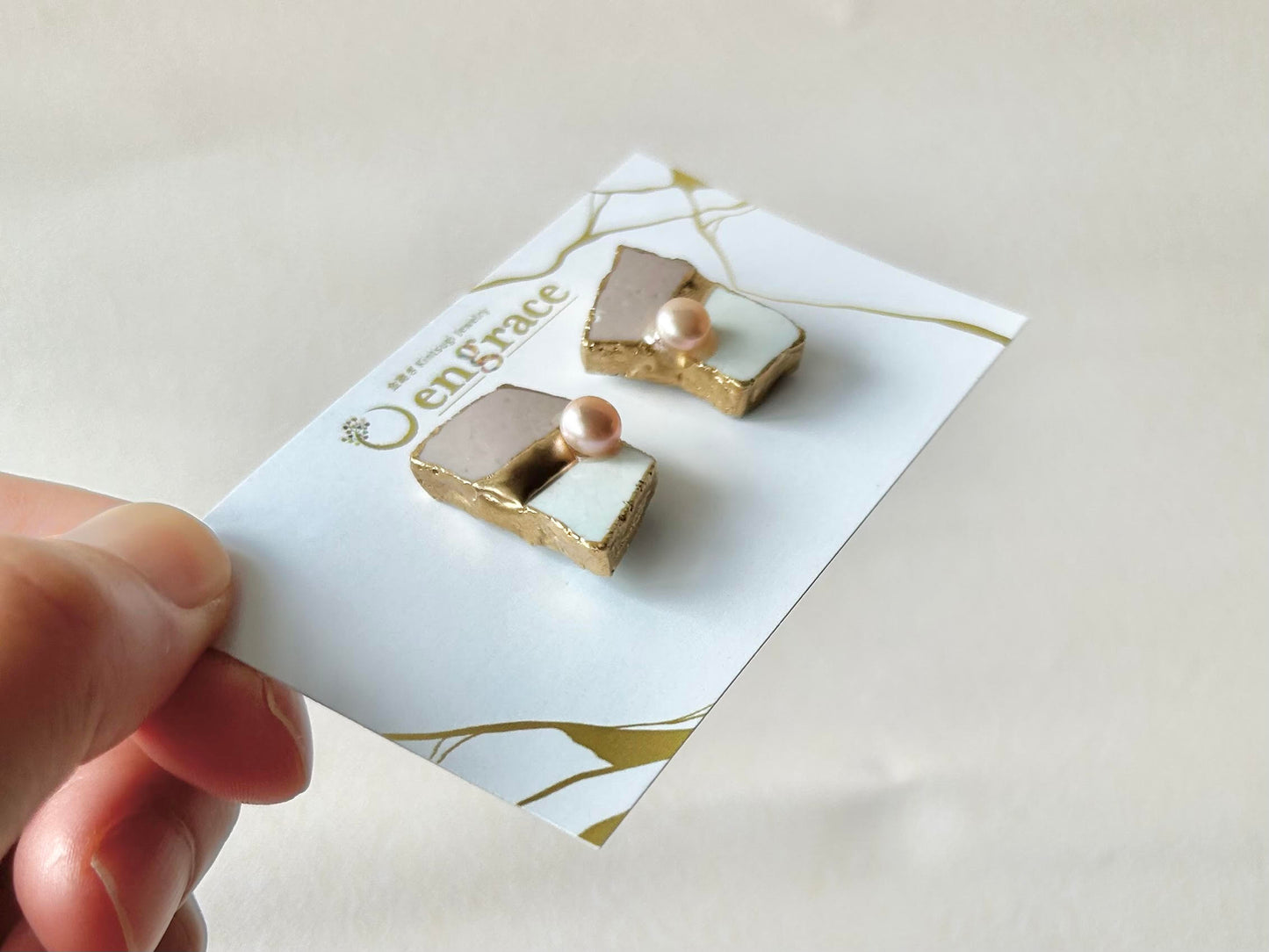 萩焼　金継ぎ　サージカルステンレスピアス　ピンク　白色　淡水パール　天然石　 伝統工芸　＃224