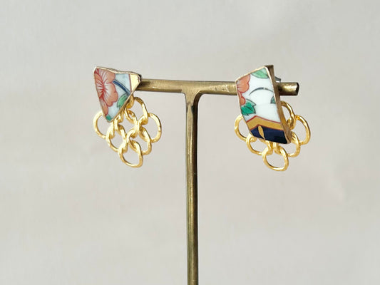 Imari Ware Kintsugi Titanium Earrings Gold Carnelian