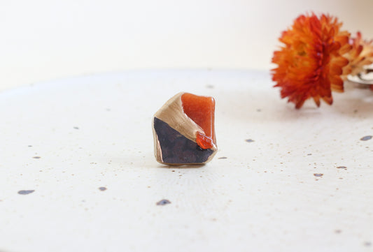 Arita Porcelain Natural Stone Kintsugi Pin Badge / Orange Aventurine Carnelian Tuck Pin Traditional Craft Orange Mother's Day